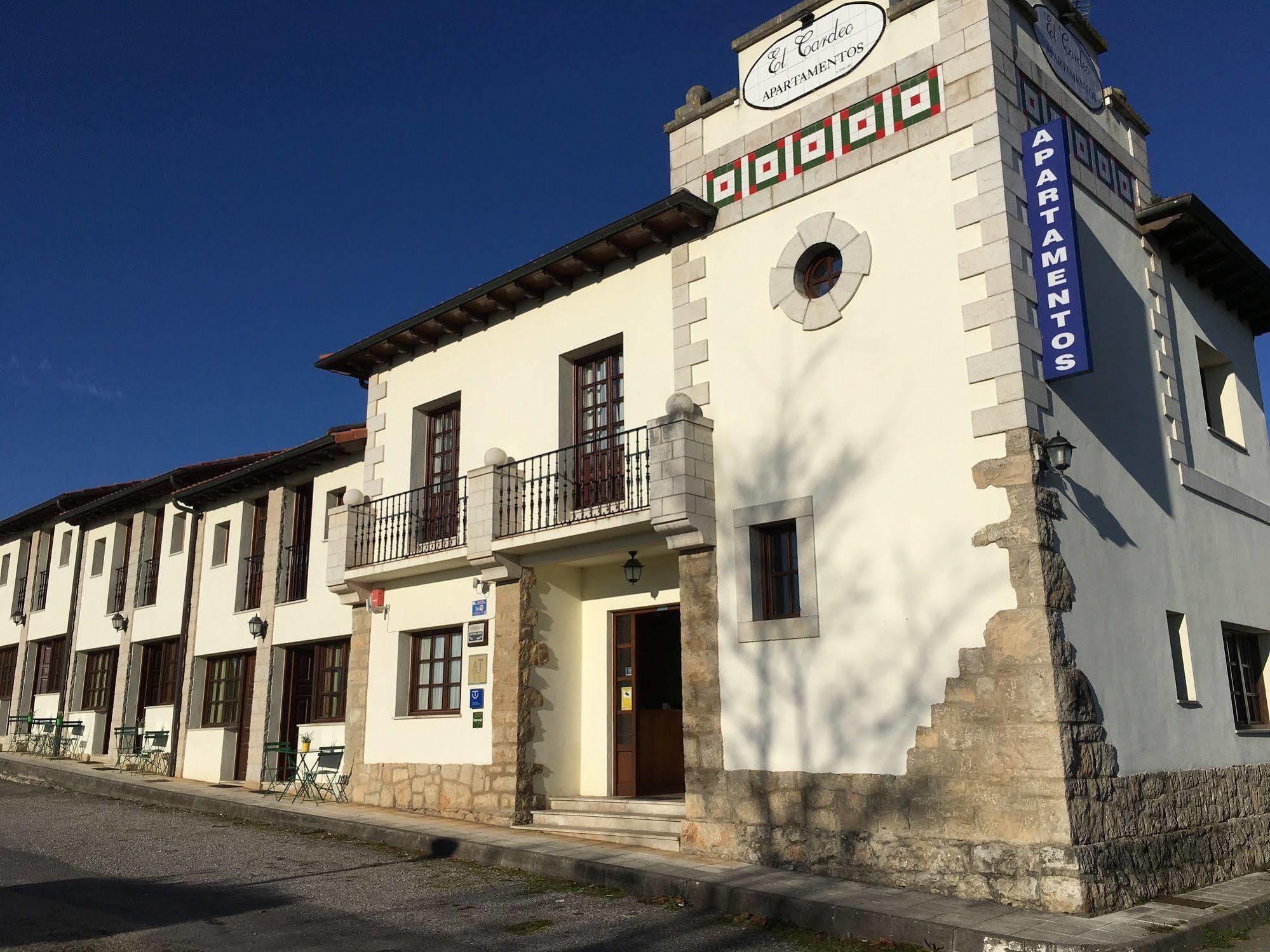 El Cardeo Apartment La Revilla  Exterior photo